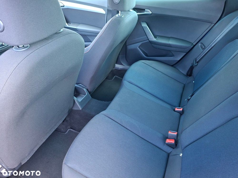 Seat Arona - 15