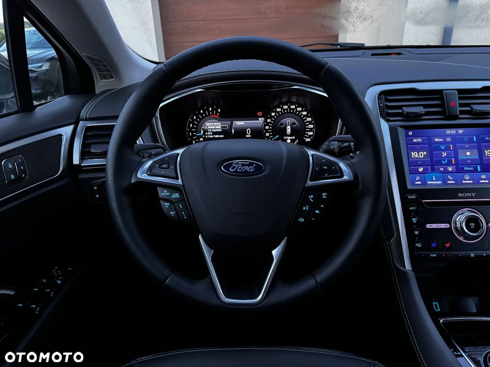 Ford Mondeo 2.0 EcoBlue Vignale - 29