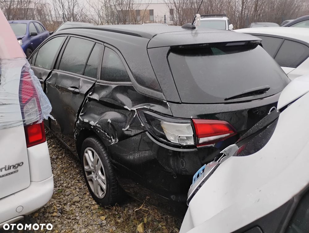 Opel Astra - 3