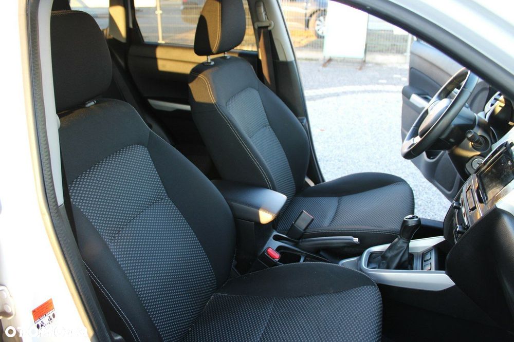 Suzuki Vitara - 16