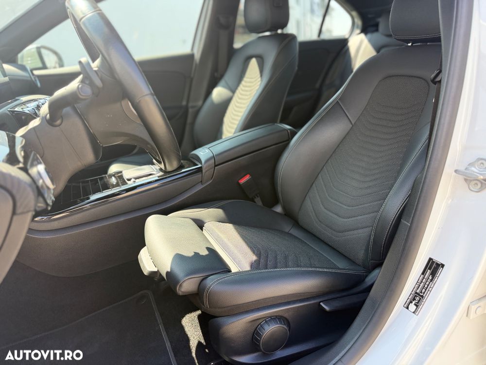 Mercedes-Benz A 200 d Sedan 8G-DCT - 12