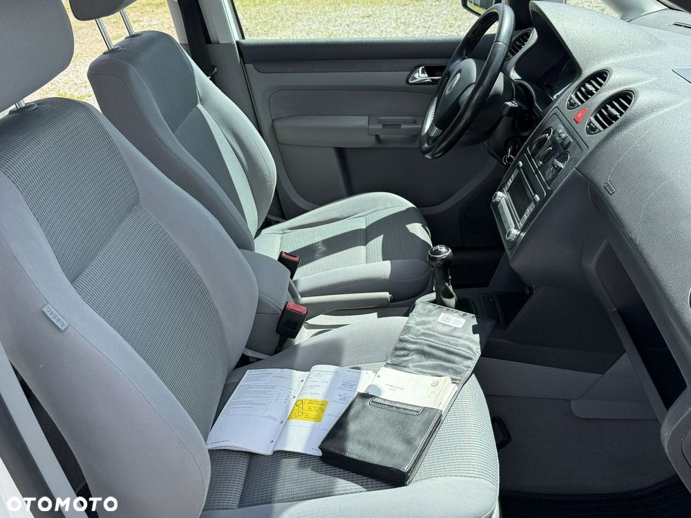 Volkswagen Caddy - 25