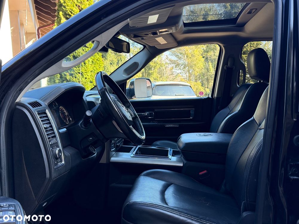 Dodge RAM 5.7 4x4 - 12