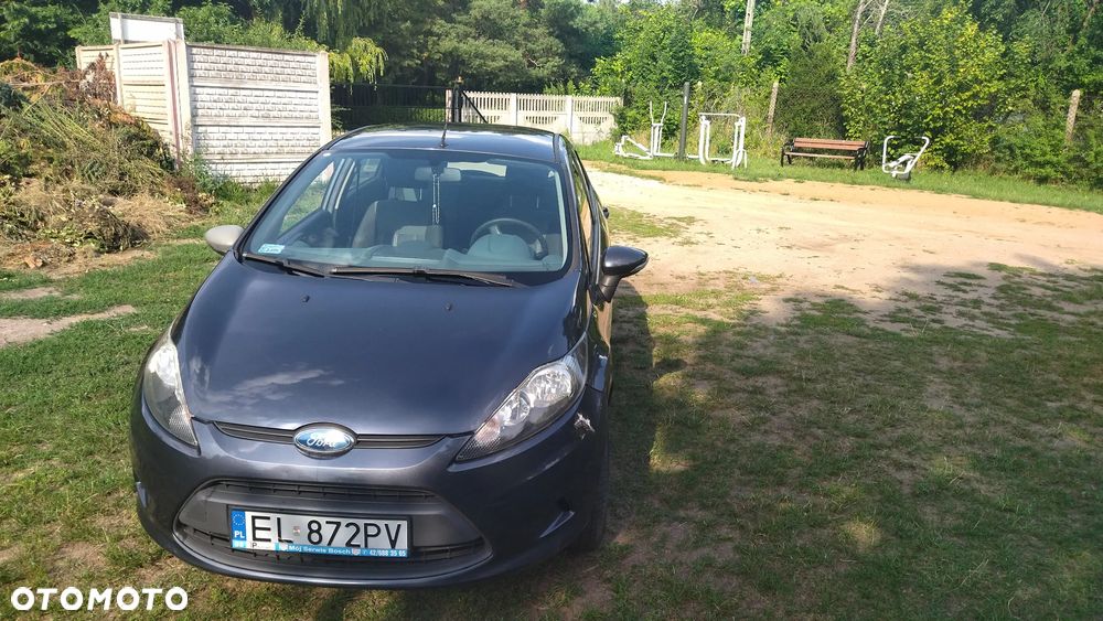 Ford Fiesta 1.4 TDCi Ambiente - 6