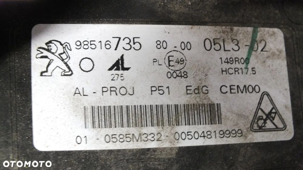 Lampa przednia prawa Peugeot 308 T10  Full led  98516735 - 8