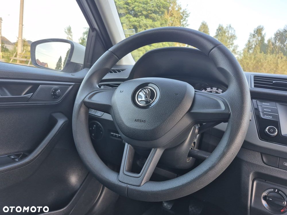Škoda Fabia - 17