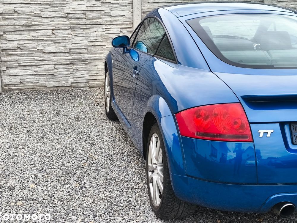 Audi TT Coupé 1.8T Quattro - 16