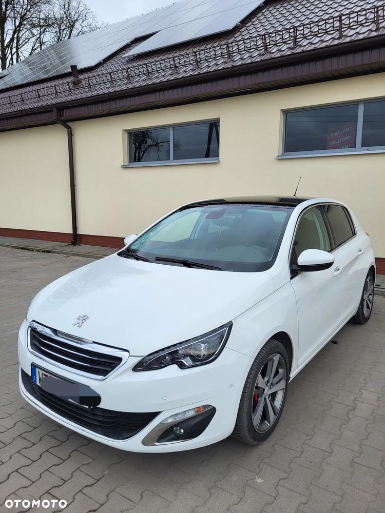 Peugeot 308 - 1