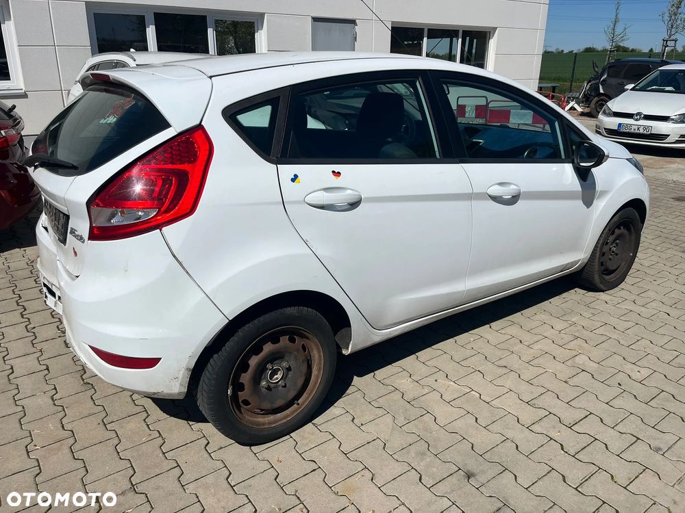 Ford Fiesta - 5
