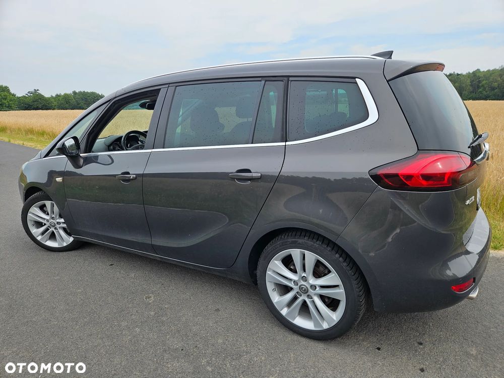 Opel Zafira 2.0 D (CDTI ecoFLEX) Start/Stop Active - 6