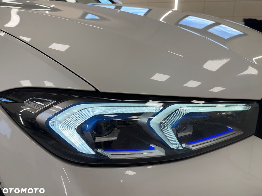 BMW Seria 3 320d xDrive M Sport Sport - 12