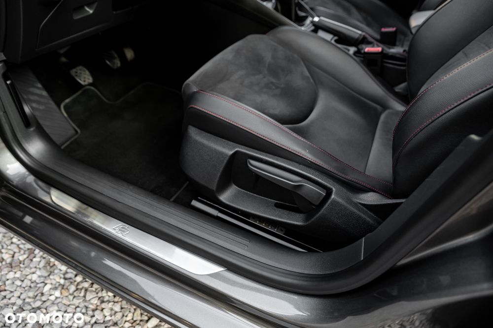 Seat Leon 2.0 TDI FR S&S - 17