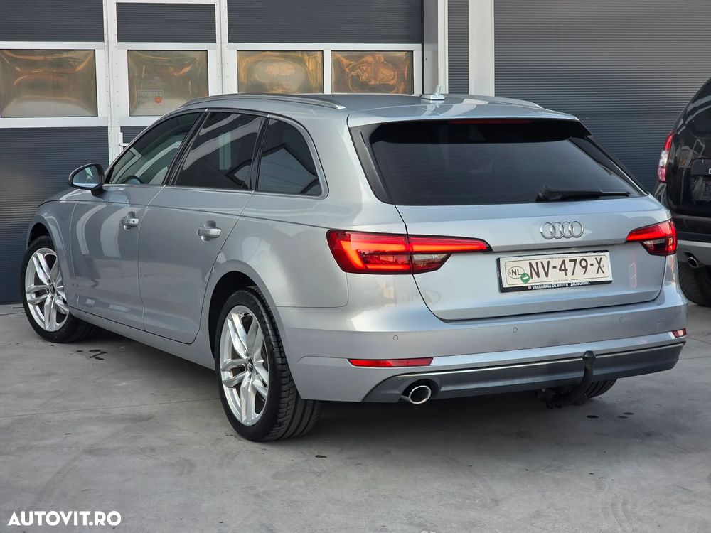 Audi A4 Avant 2.0 TDI ultra S tronic - 6
