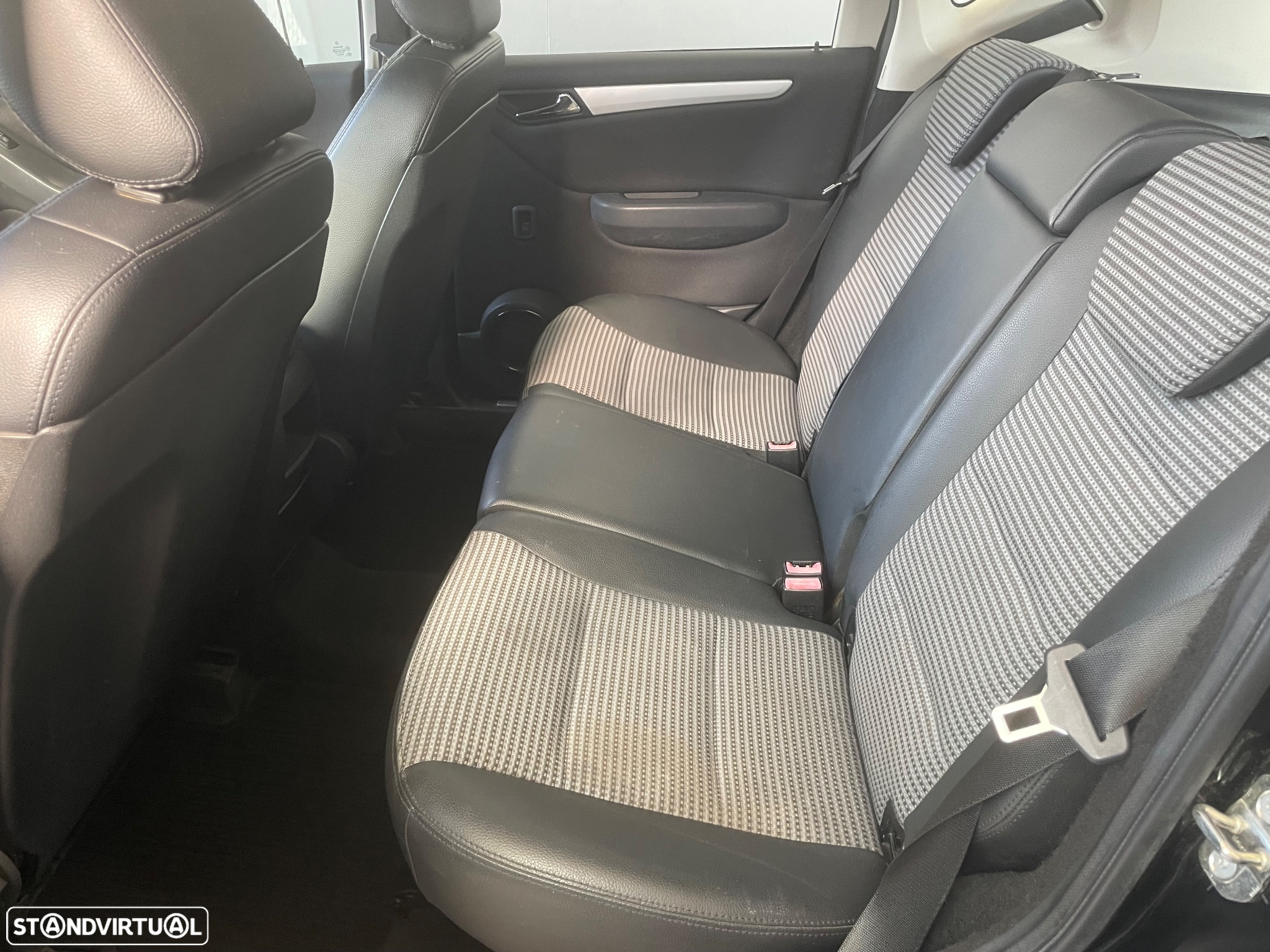 Mercedes-Benz A 180 CDi Avantgarde - 7