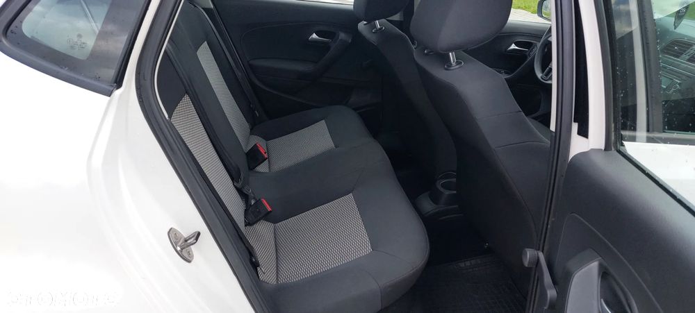 Volkswagen Polo 1.2 Tour - 16
