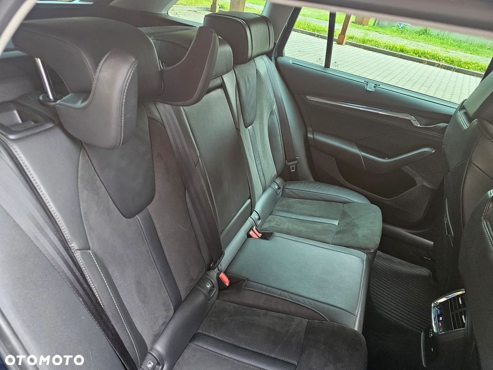 Skoda Octavia 2.0 TDI 4x4 Scout DSG - 18