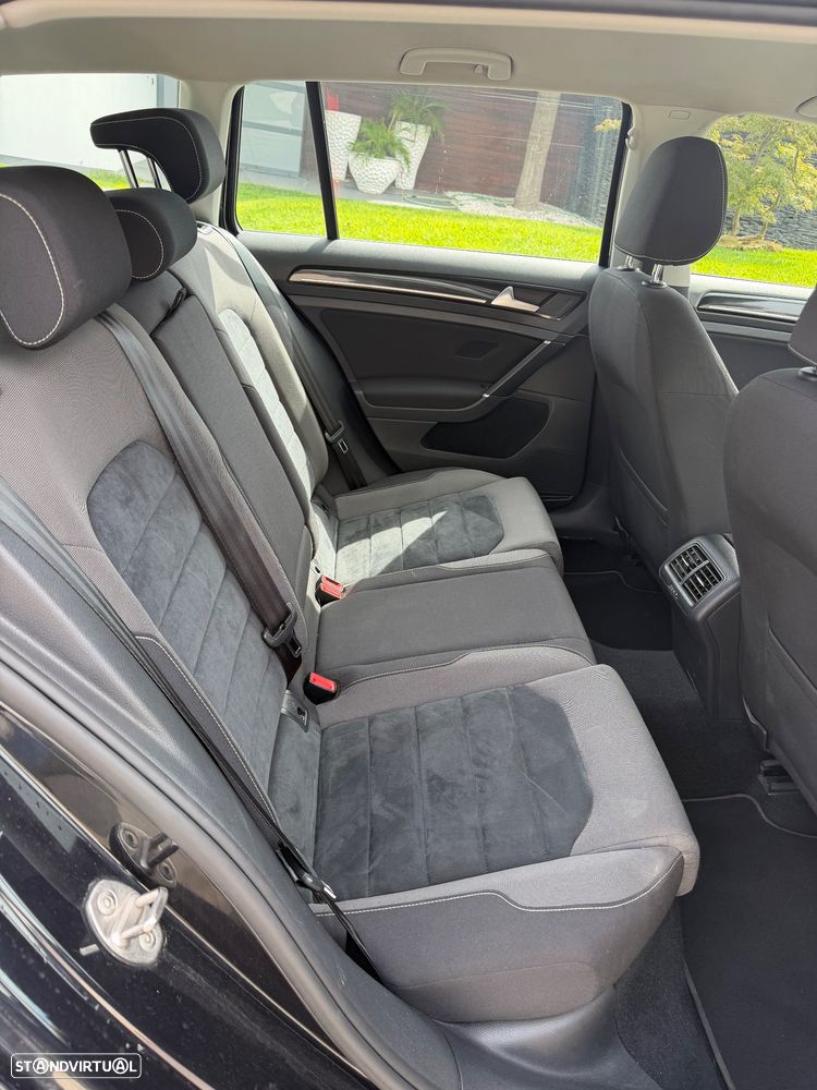 VW Golf Variant - 9