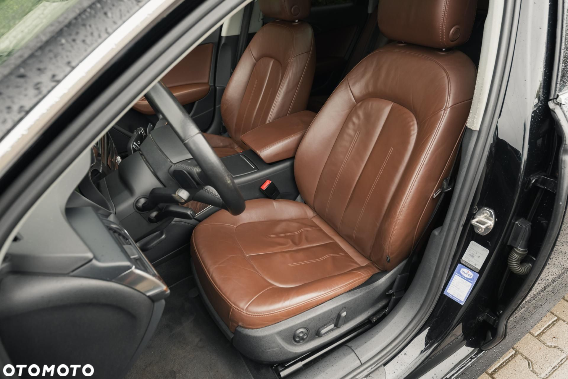 Audi A6 - 12