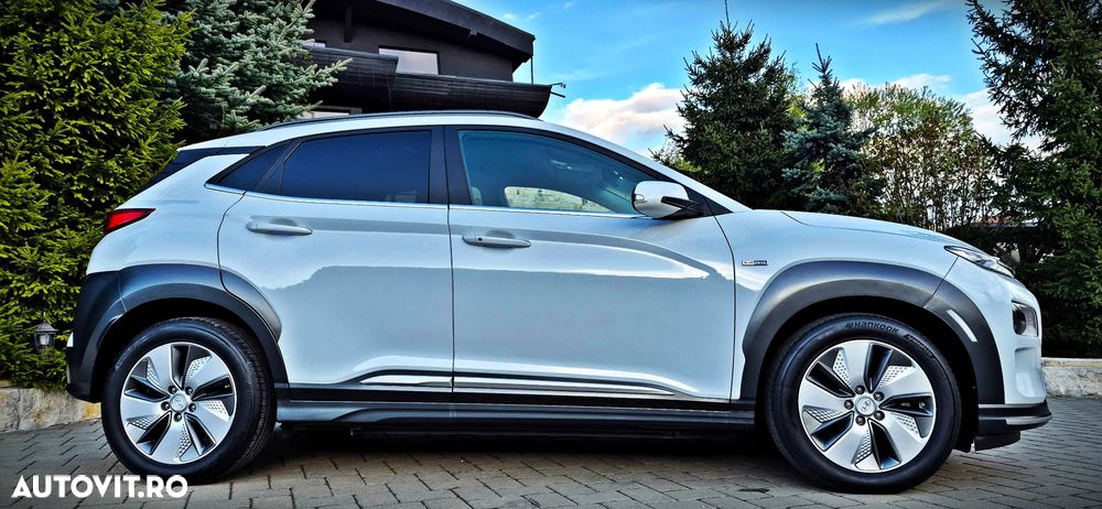 Hyundai KONA Business - 3