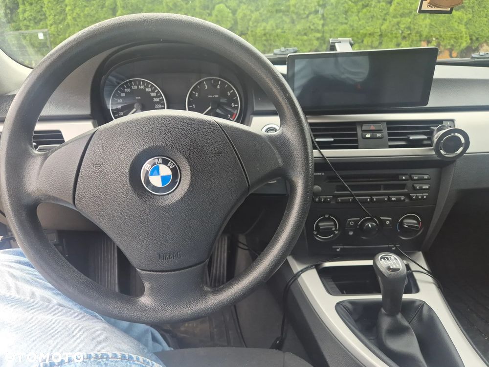 BMW Seria 3 - 8