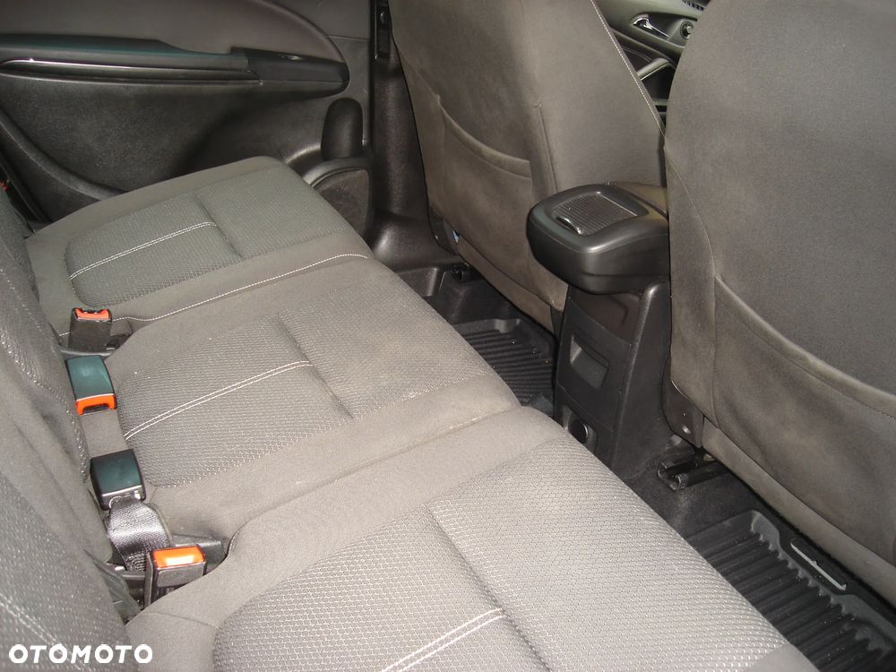 Opel Zafira Tourer 2.0 CDTI ecoFLEX Start/Stop Business Innovation - 19