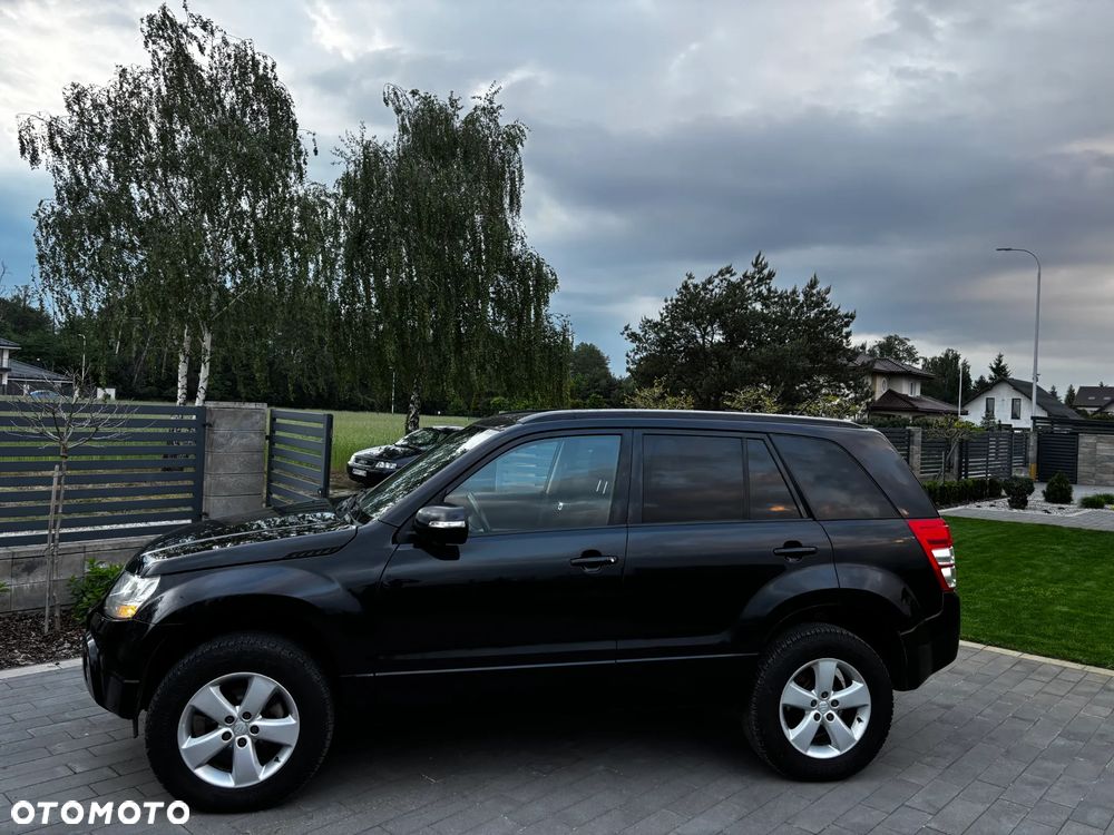 Suzuki Grand Vitara 2.4 Premium EU5 - 10