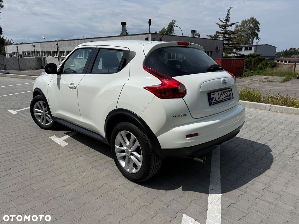 Nissan Juke 1.6 Visia - 11