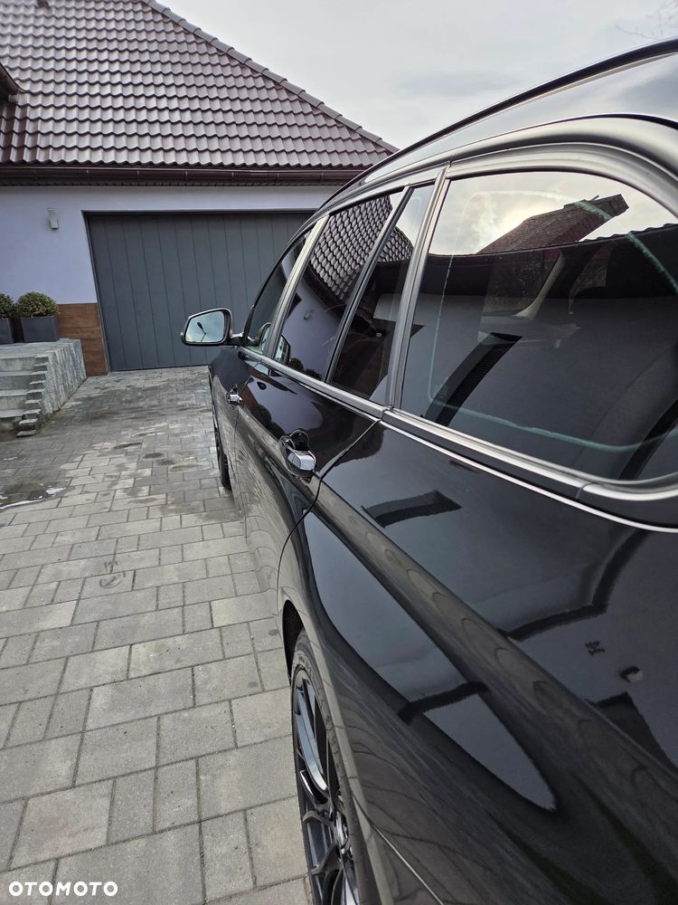 BMW Seria 3 318d - 6