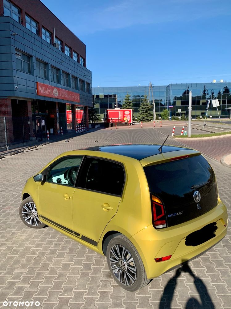 Volkswagen up! 1.0 street EU6 - 10