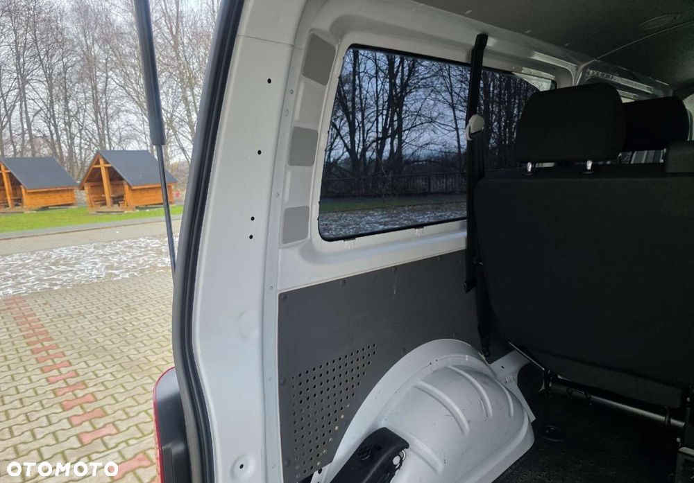 Volkswagen Transporter - 36