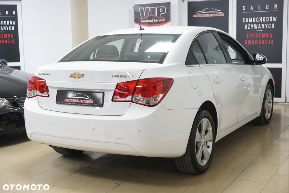 Chevrolet Cruze 2.0 D LT+ - 4