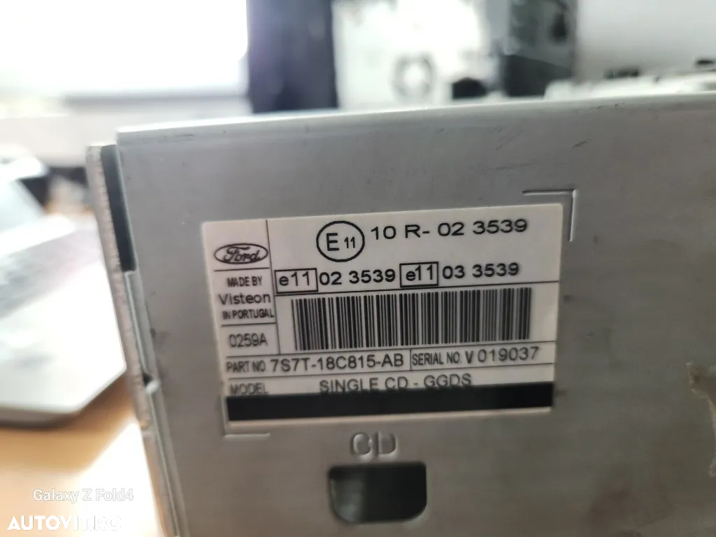Radio CD Player Ford Focus 2 cod 10R023539 - 3