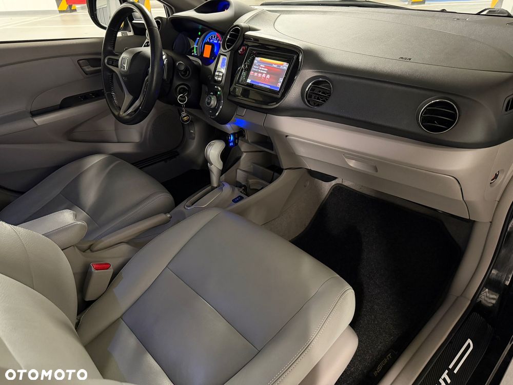 Honda Insight 1.3 Exclusive - 8