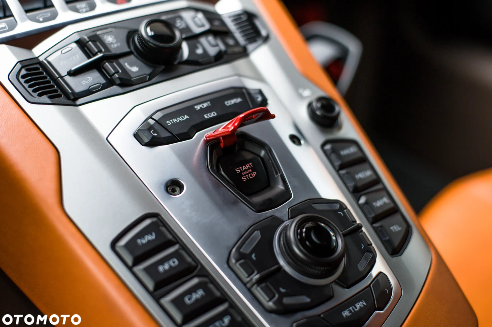 Lamborghini Aventador S - 33