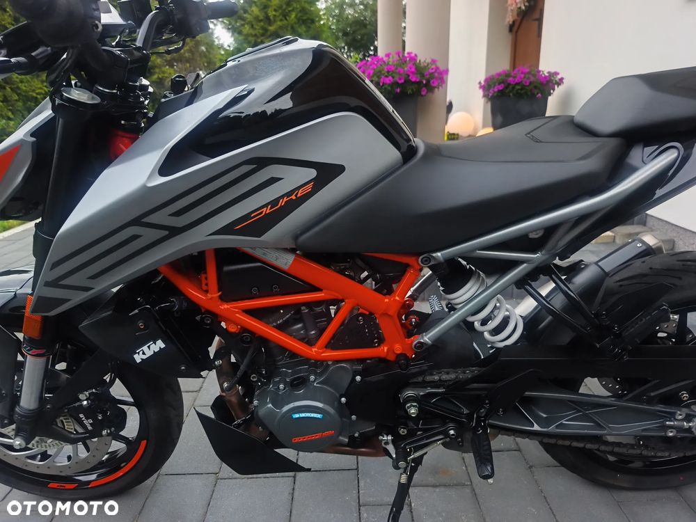 KTM Duke - 20
