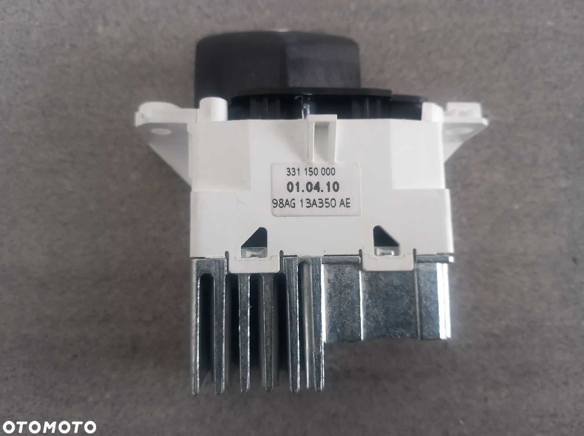 Przełącznik świateł awaryjnych Ford Focus 1998-2005 1112004 - 4