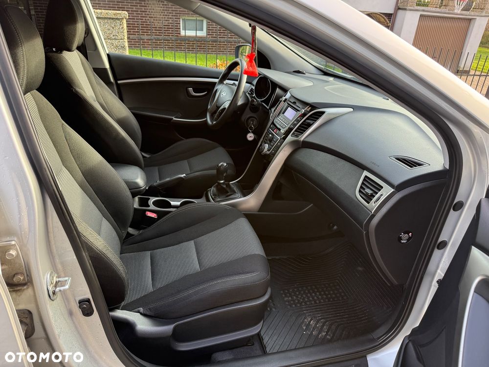 Hyundai i30 1.6 CRDi Comfort - 14