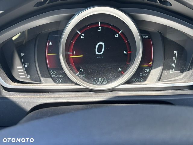 Volvo V40 D3 Drive-E Momentum - 10