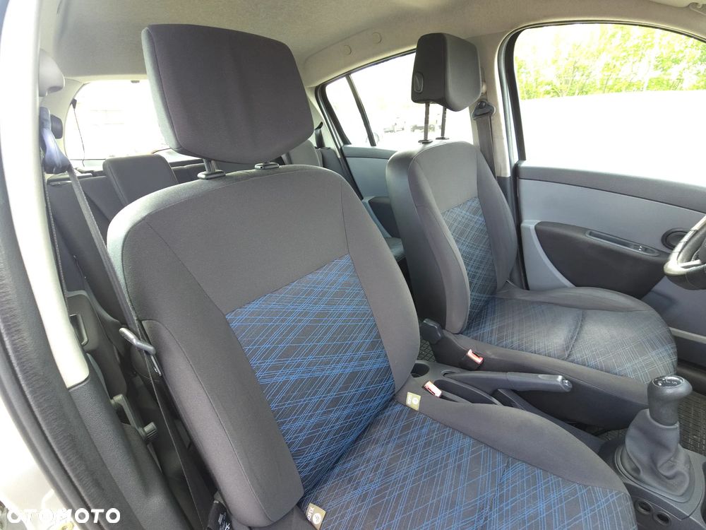 Renault Clio 1.4 16V Expression - 17