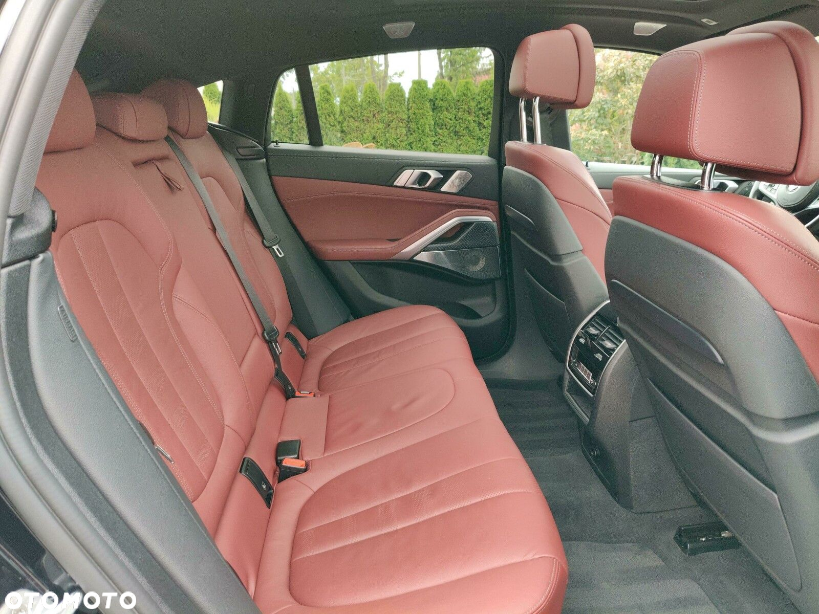 BMW X6 M50i - 19