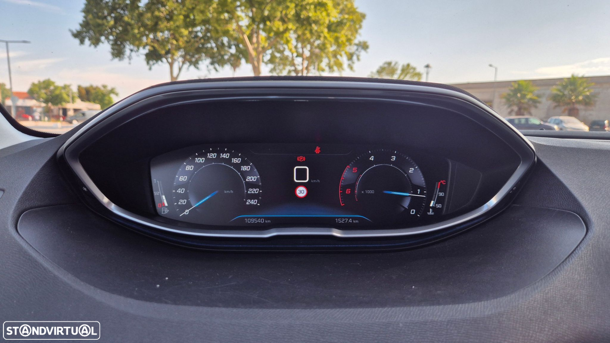 Peugeot 3008 1.6 BlueHDi Allure - 19