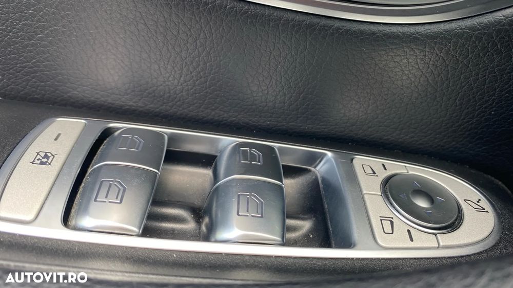 Mercedes-Benz E 220 d All-Terrain 4MATIC Aut. - 13