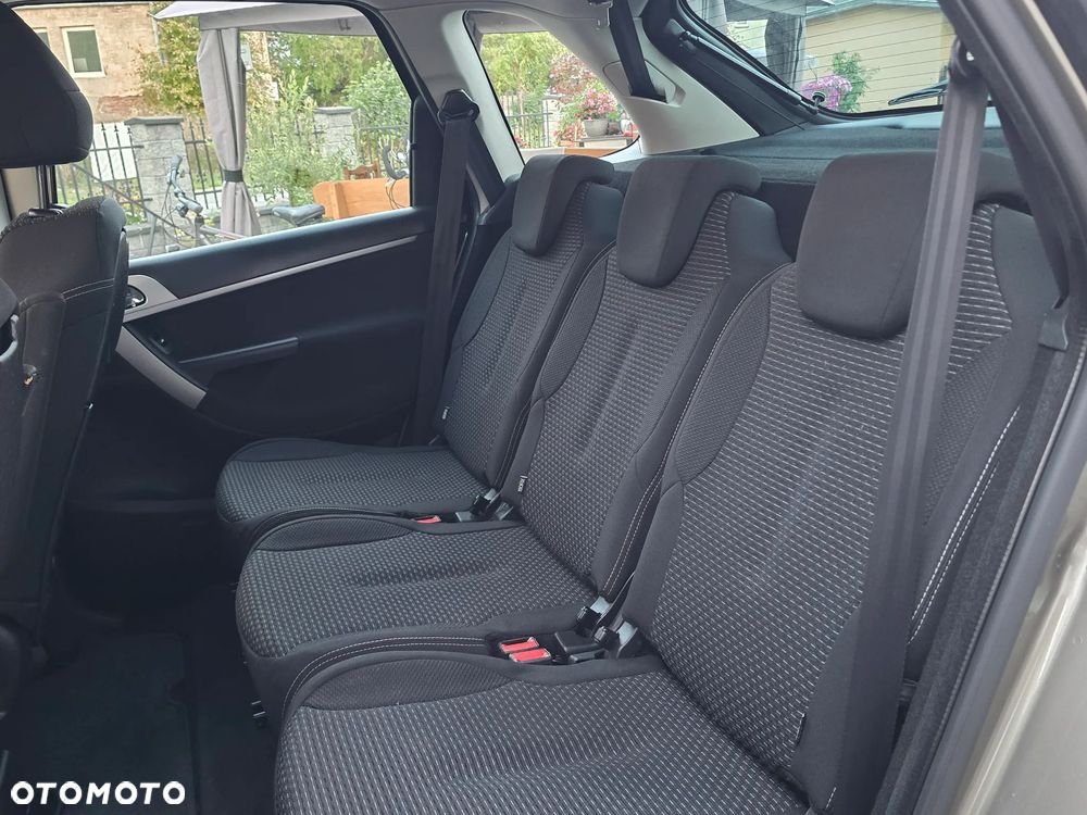 Citroën C4 Picasso - 22