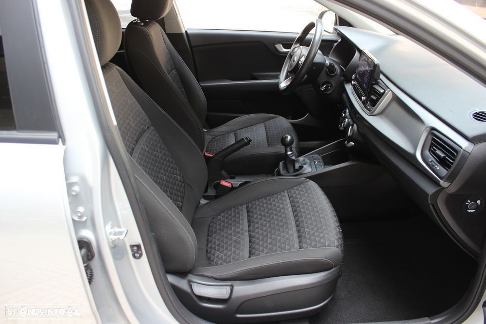 Kia Rio 1.2 CVVT Dynamic - 26
