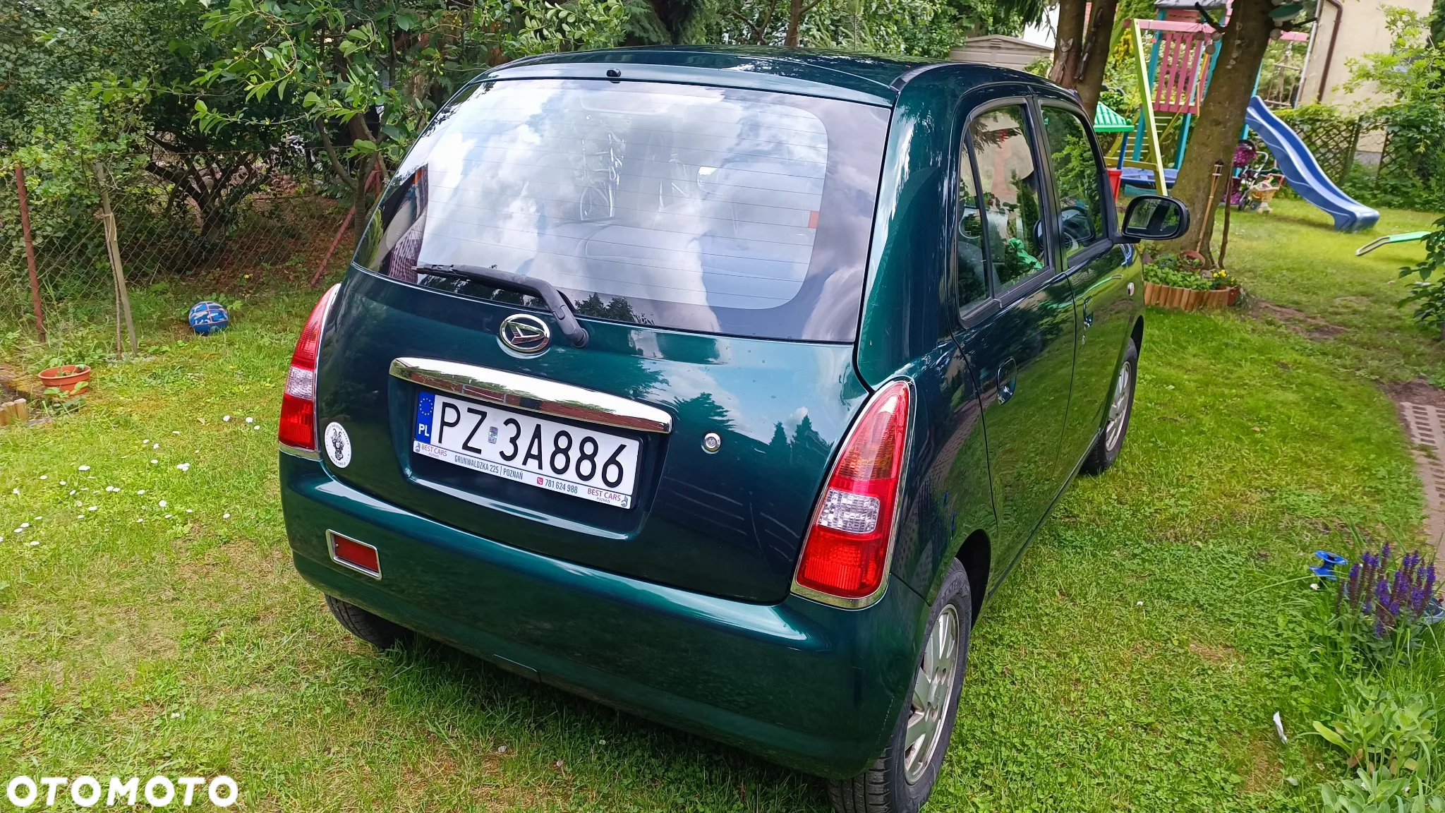 Daihatsu Trevis - 10