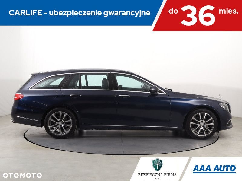 Mercedes-Benz Klasa E - 8