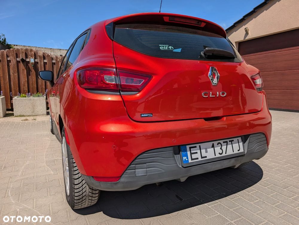 Renault Clio 1.2 16V Zen - 11