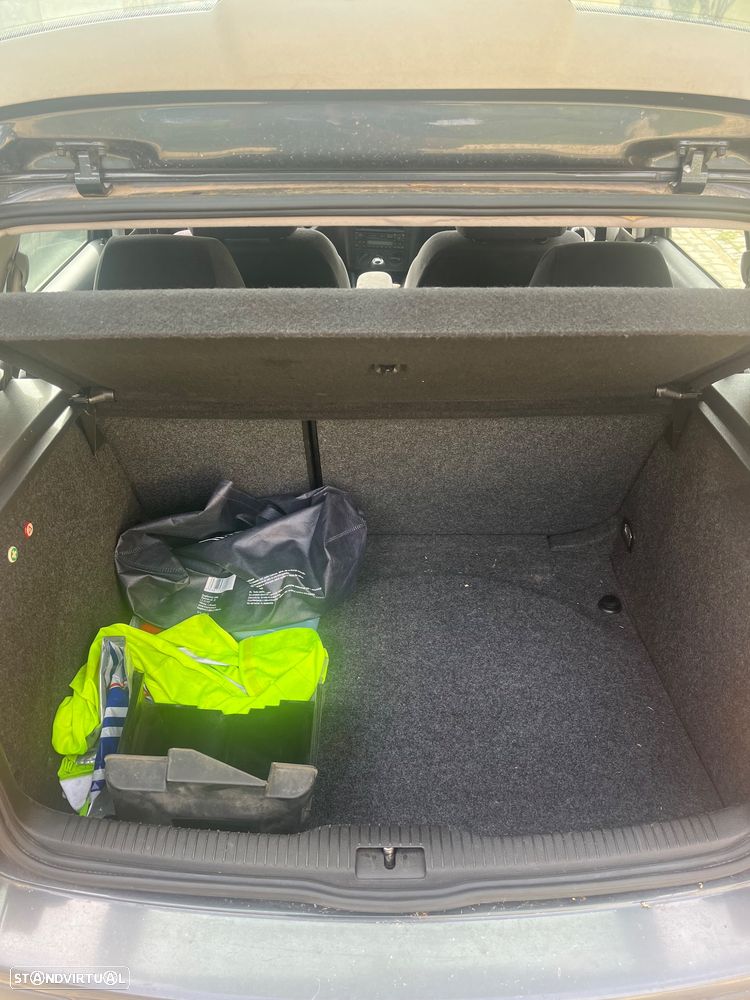 VW Golf - 11