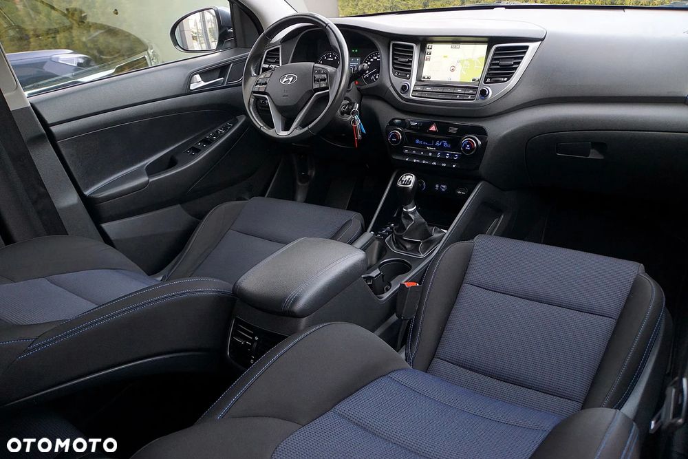 Hyundai Tucson blue 1.6 GDi 2WD Passion - 23