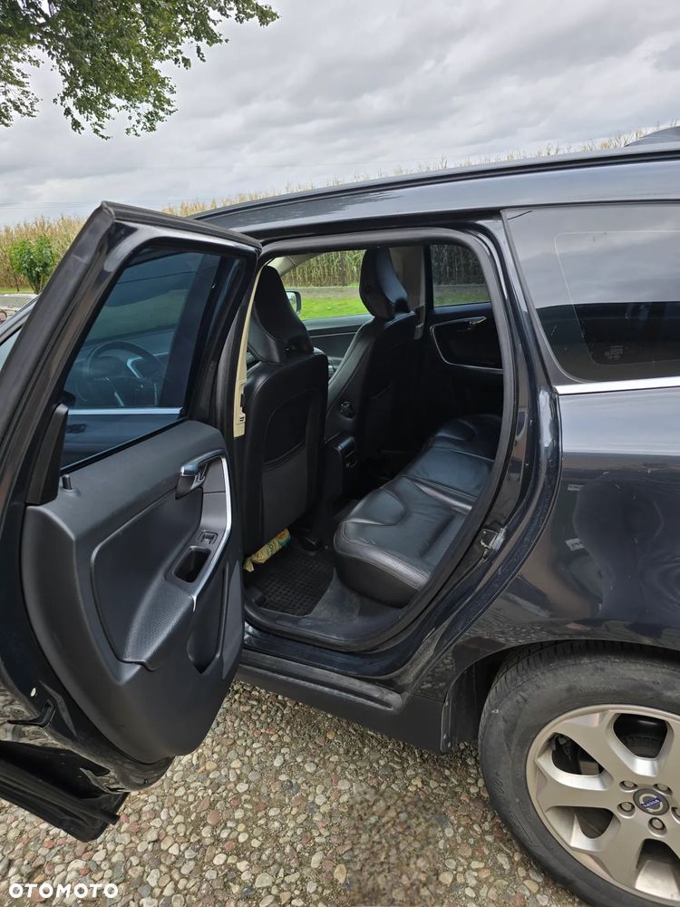 Volvo XC 60 D5 AWD Geartronic Summum - 7